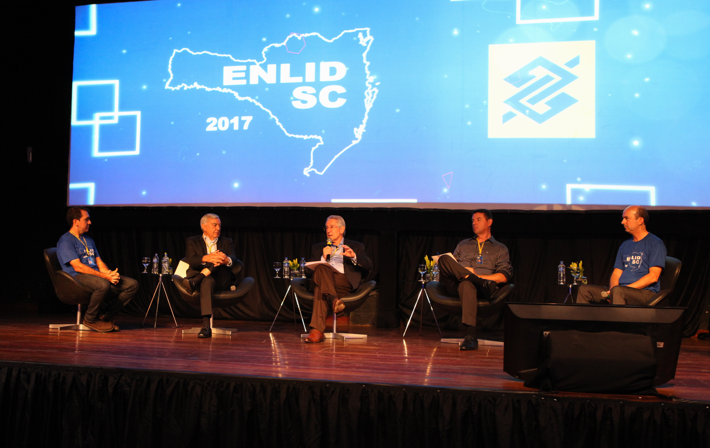 Presidente da FIESC participou do painel mercado d