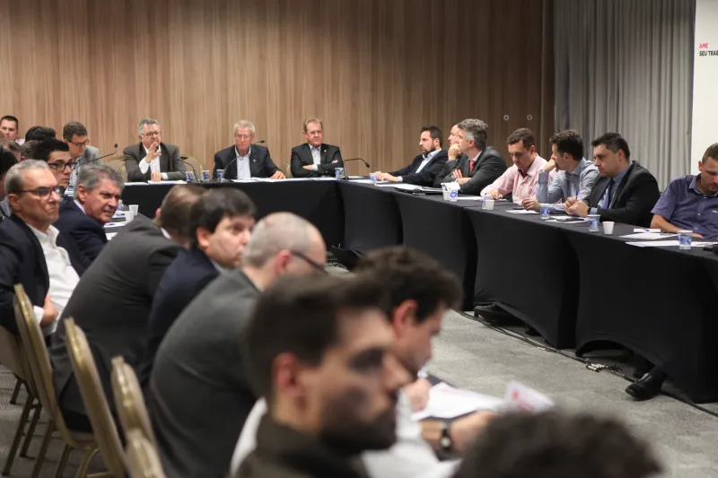 Câmara de Energia da FIESC recebeu executivos da Aresc e da SC Gás. Foto: Filipe Scotti