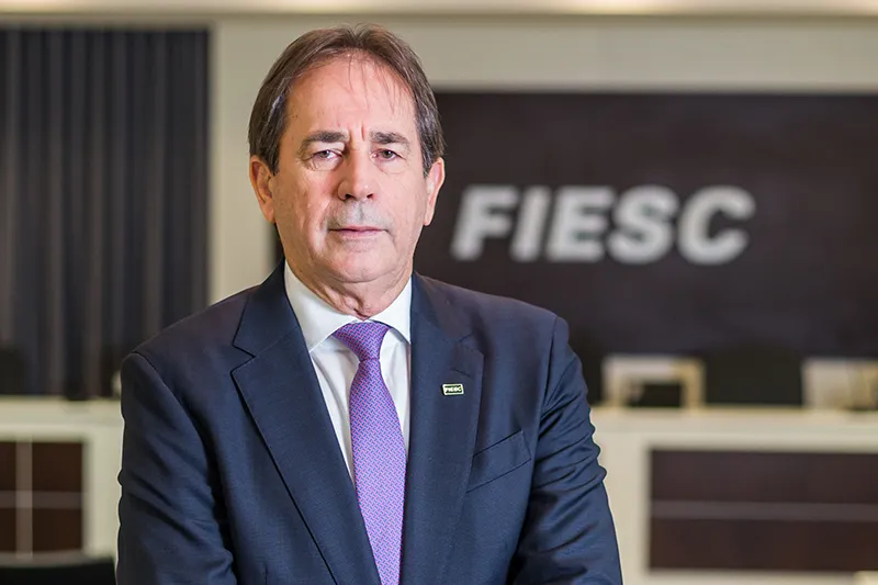 Presidente da FIESC, Mario Cezar de Aguiar (foto: Marcos Campos)
