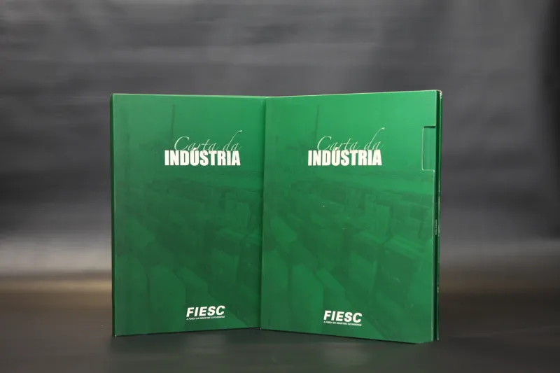 Edição 2014 do documento, que traz o posicionamento do setor industrial