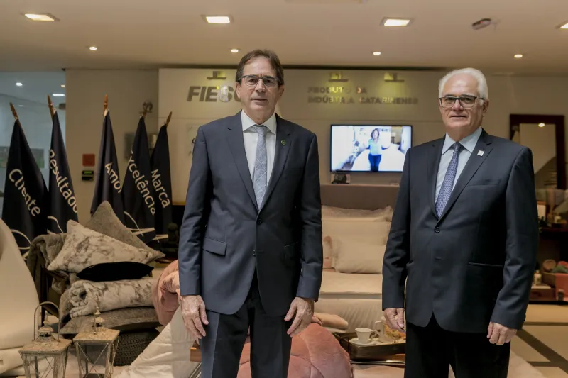 Aguiar (e) e Altenburg no Espaço Indústria. Foto: Fernando Willadino