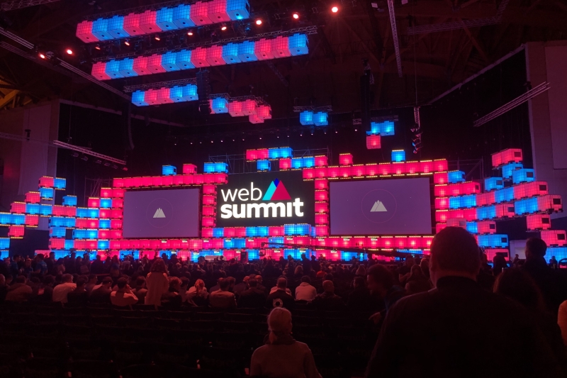 Missão participa da Conferência Web Summit, em Portugal