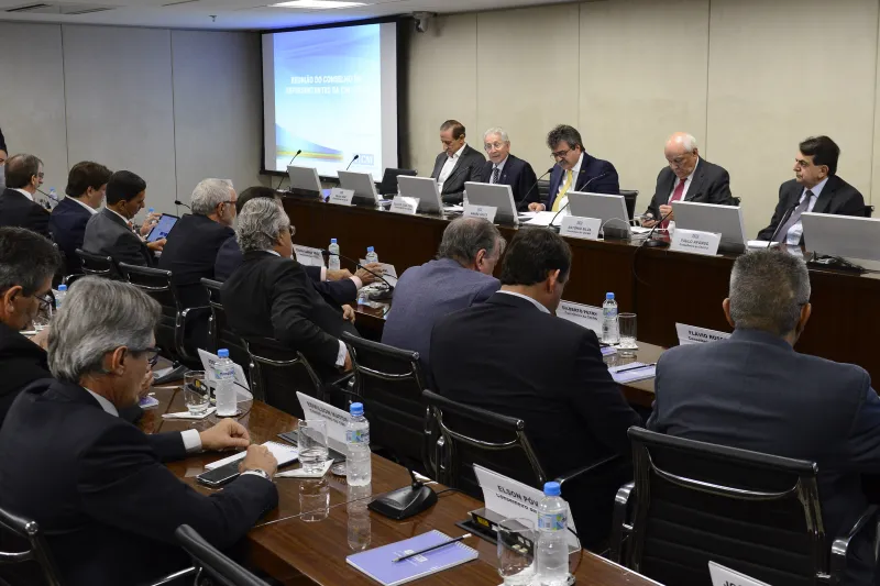 25 integrantes de Federações das Indústrias estavam presentes na reunião do Conselho de Representantes