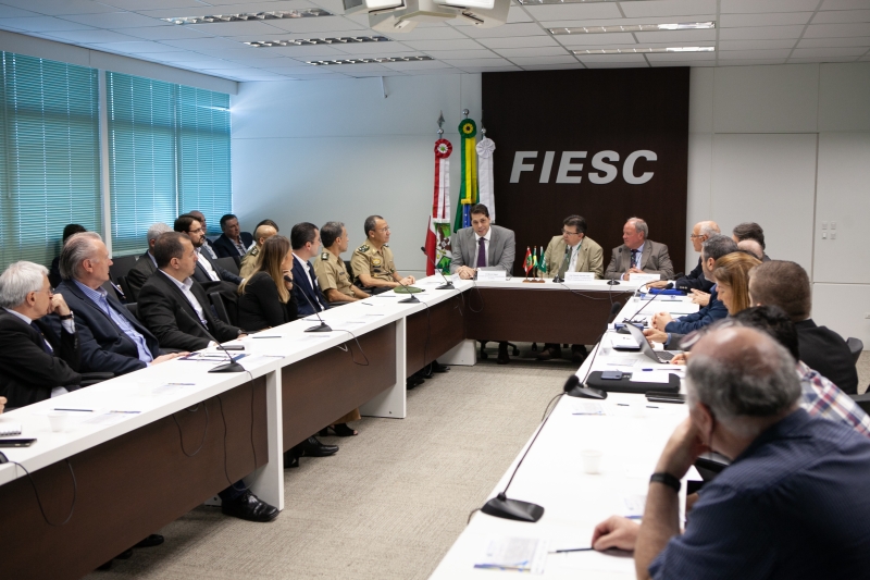 Na FIESC, indústrias conhecem oportunidades para fornecer ao setor de defesa