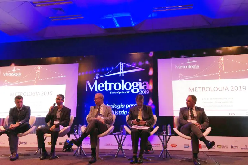 Em evento nacional, SENAI/SC apresenta novas metodologias em análises de alimentos