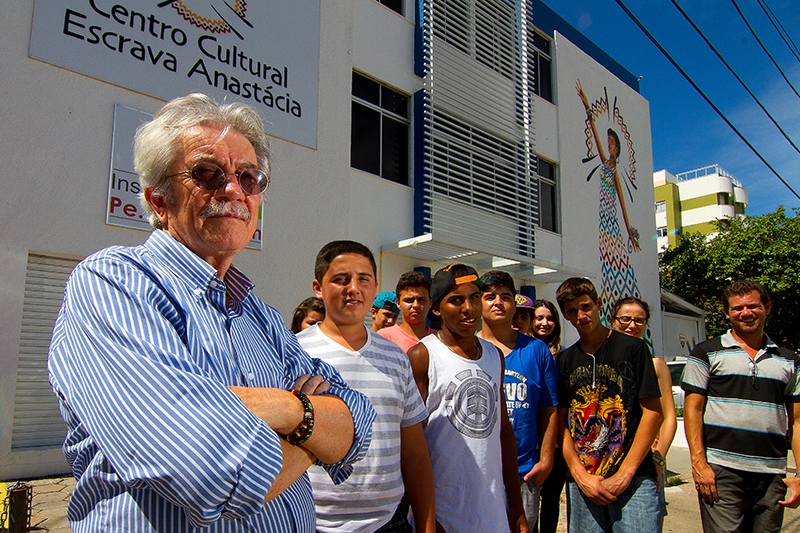 Padre Vilson Groh: formação de empreendedores e de profissionais de tecnologia