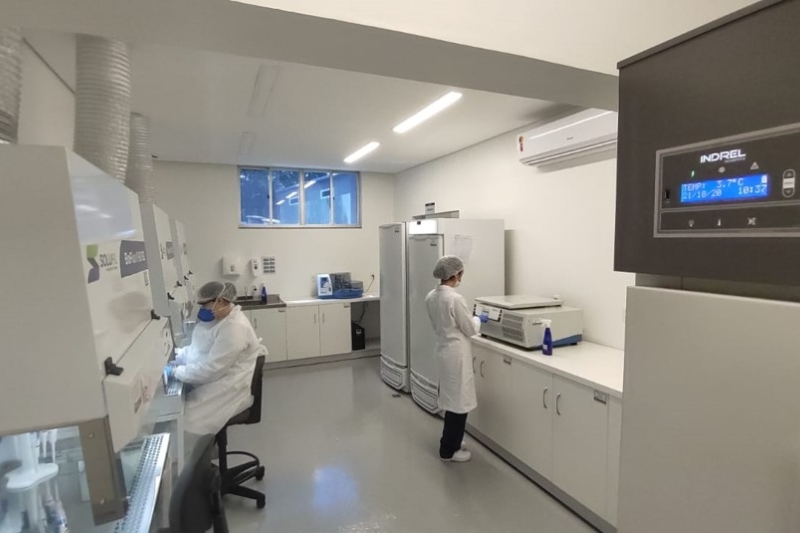 Laboratório de Biologia Molecular tem capacidade para 20 mil testes por mês