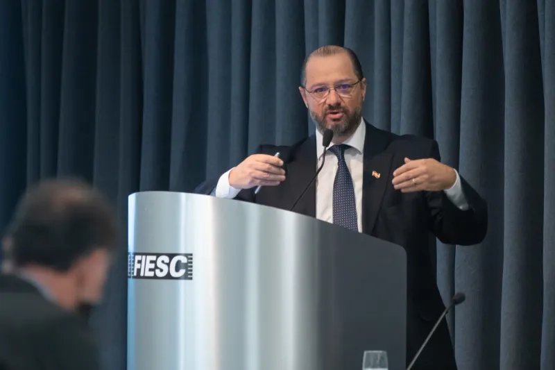 Previdência estadual consome quase duas vezes o valor aplicado em saúde