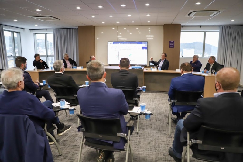 Reunião foi realizada na Aemflo, em São José (foto: Filipe Scotti)