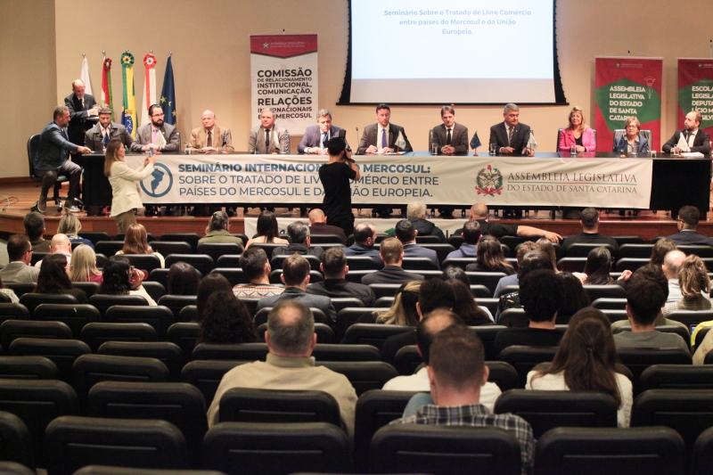 Seminário é realizado nesta quarta e quinta-feira, na ALESC, em Florianópolis (foto: Solon Soares/Agência AL)