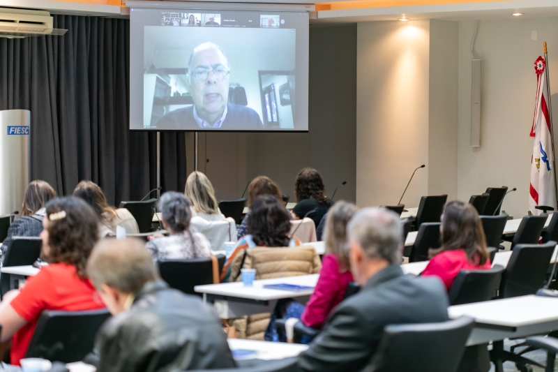 'Uma indústria forte precisa de uma representação forte', afirmou Gilberto Seleme, presidente em exercício da FIESC (foto: Filipe Scotti)