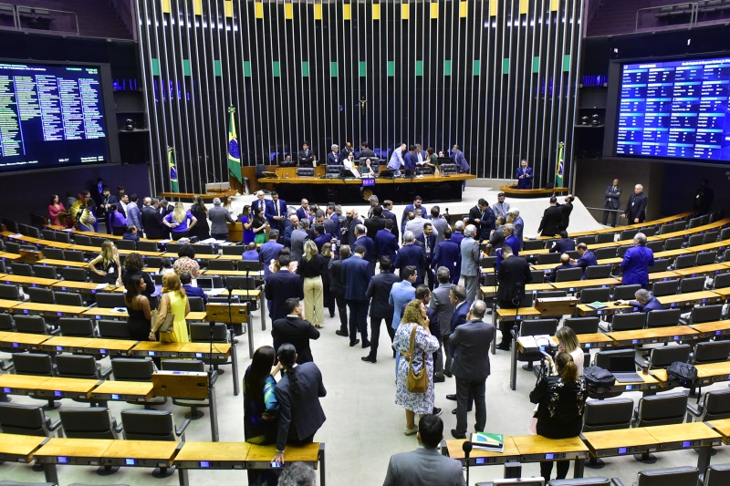 Continuidade da desoneração, aprovada pelo Congresso, assegura emprego, diz FIESC