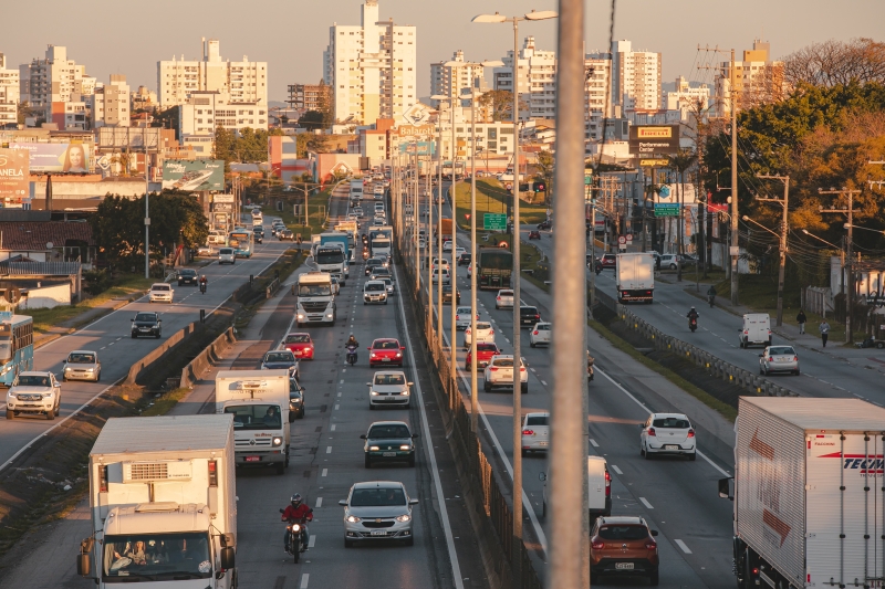 Ministério dos Transportes apresenta obras para renovar contratos das BRs 101 e 116 na FIESC