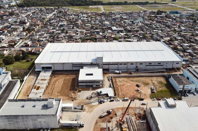 Nova fábrica da Olsen prestigia indústria catarinense