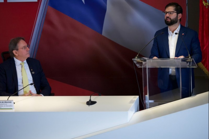 Gabriel Boric, presidente do Chile, em sua participação no Fórum (foto: Iano Andrade/CNI)