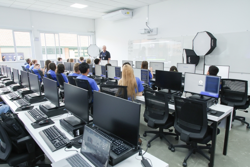 SENAI/SC está com 586 vagas para cursos técnicos gratuitos em nove cidades