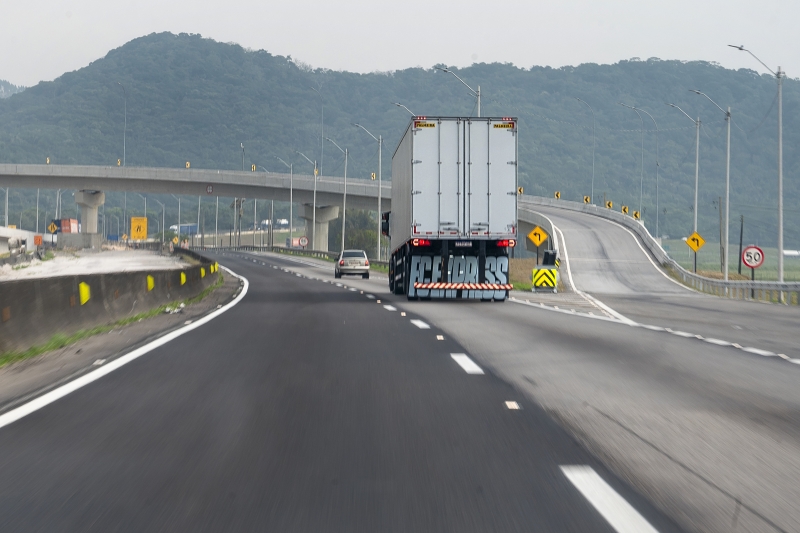 FIESC lança hoje agenda para a infraestrutura de transporte 2026