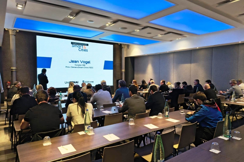 Em Barcelona, FIESC e UniSENAI promovem workshop sobre cidades inteligentes