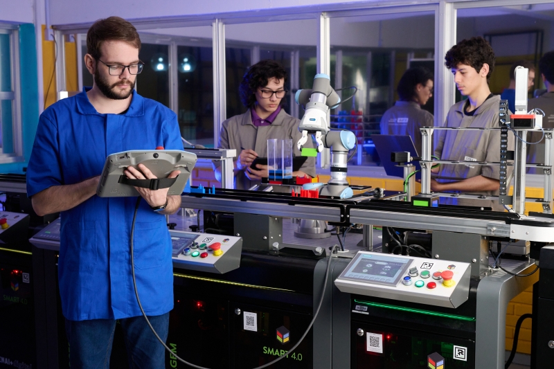 SENAI/SC qualifica 23,7 mil jovens na aprendizagem industrial em 2025